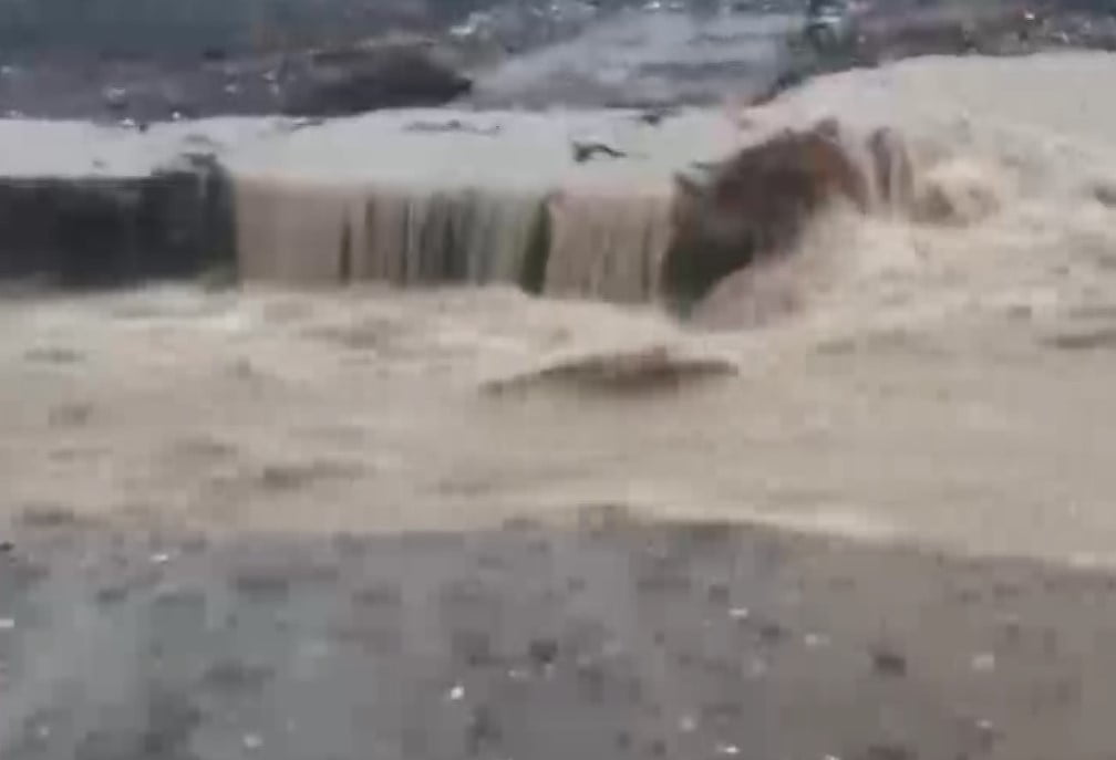 Arsuz’u Yine Sel Vurdu