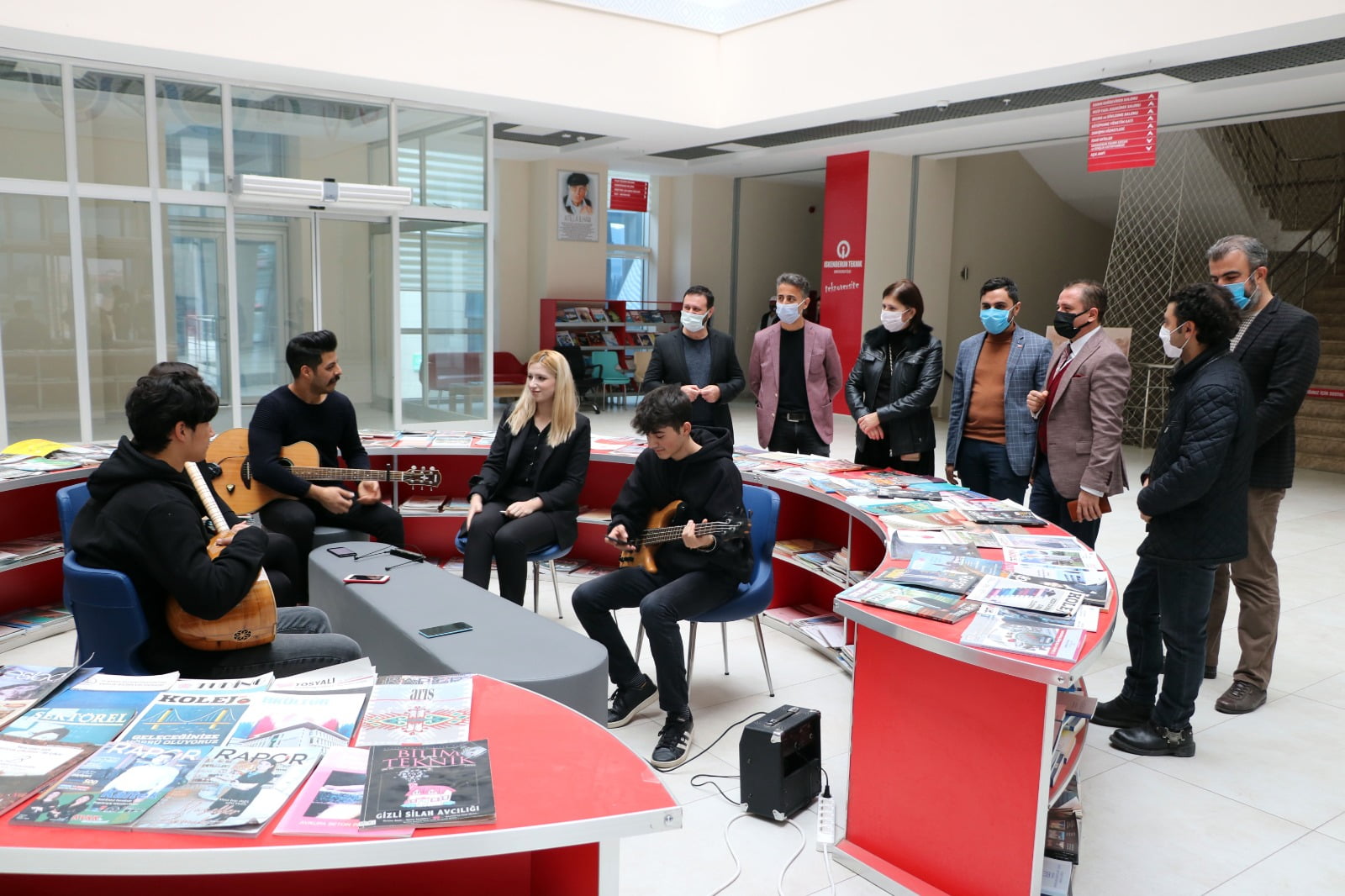 KONSERVATUVAR &Ouml;ĞRENCİLERDEN MOTİVASYON KONSERİ