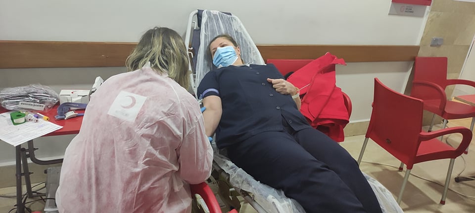 GELİŞİM HASTANESİ PERSONELİNDEN KIZILAY&rsquo;A KAN DESTEĞİ