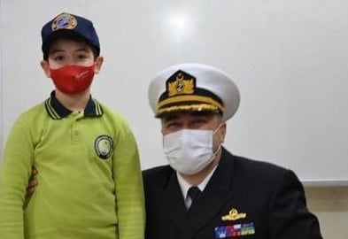 Sahil Güvenlik İskenderun Grup Komutanından Denizciler Mustafa Kemal İlkokulu Öğrencilerine Ziyaret