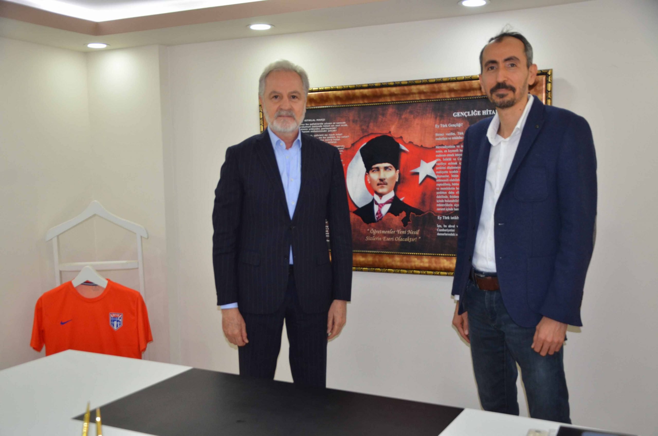 İTSO Başkanı Yılmaz Birey Okullarını Ziyaret Etti