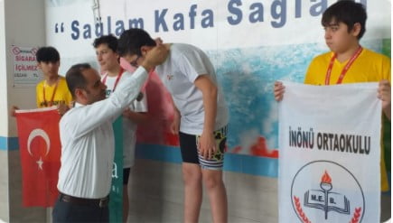 Birey Okulları Yüzme Müsabakalarında Hatay Şampiyonu