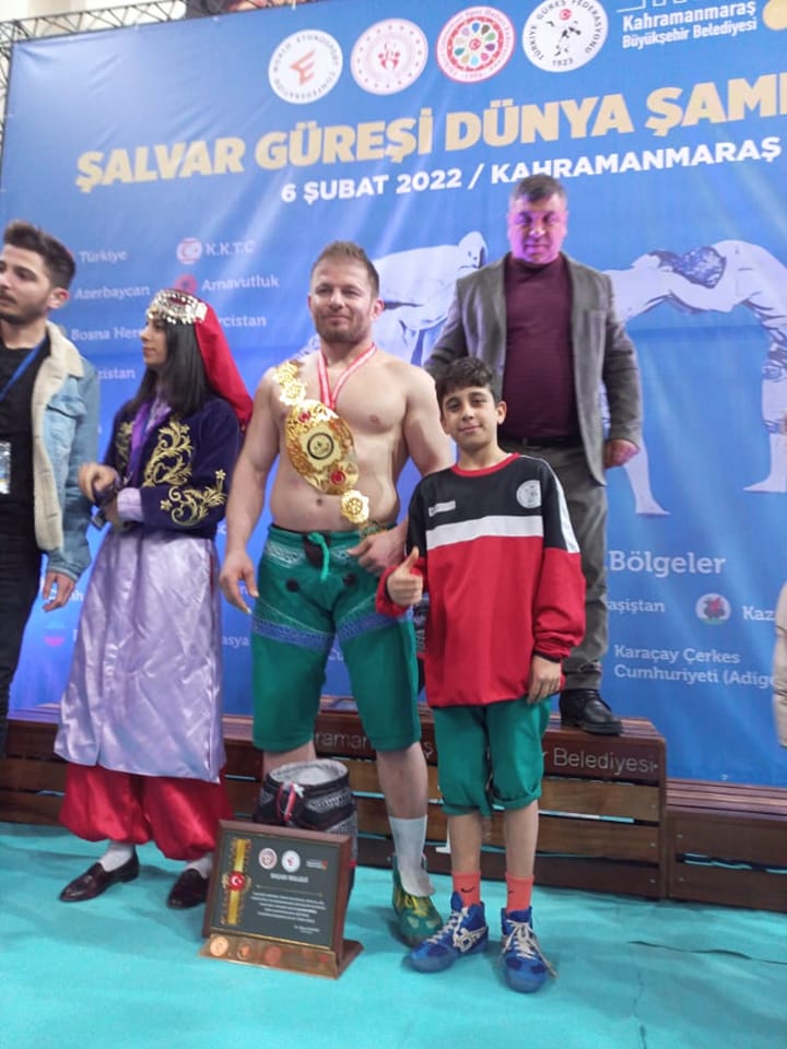 D&uuml;nya 2.cisi Yasin İlmi Destek Bekliyor