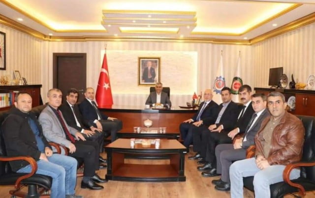 Abdulkadir ÖZEL ve İskenderun Belediye Başkanımız Fatih TOSYALI&#8217;dan Özçelik iş Sendikasına Ziyaret