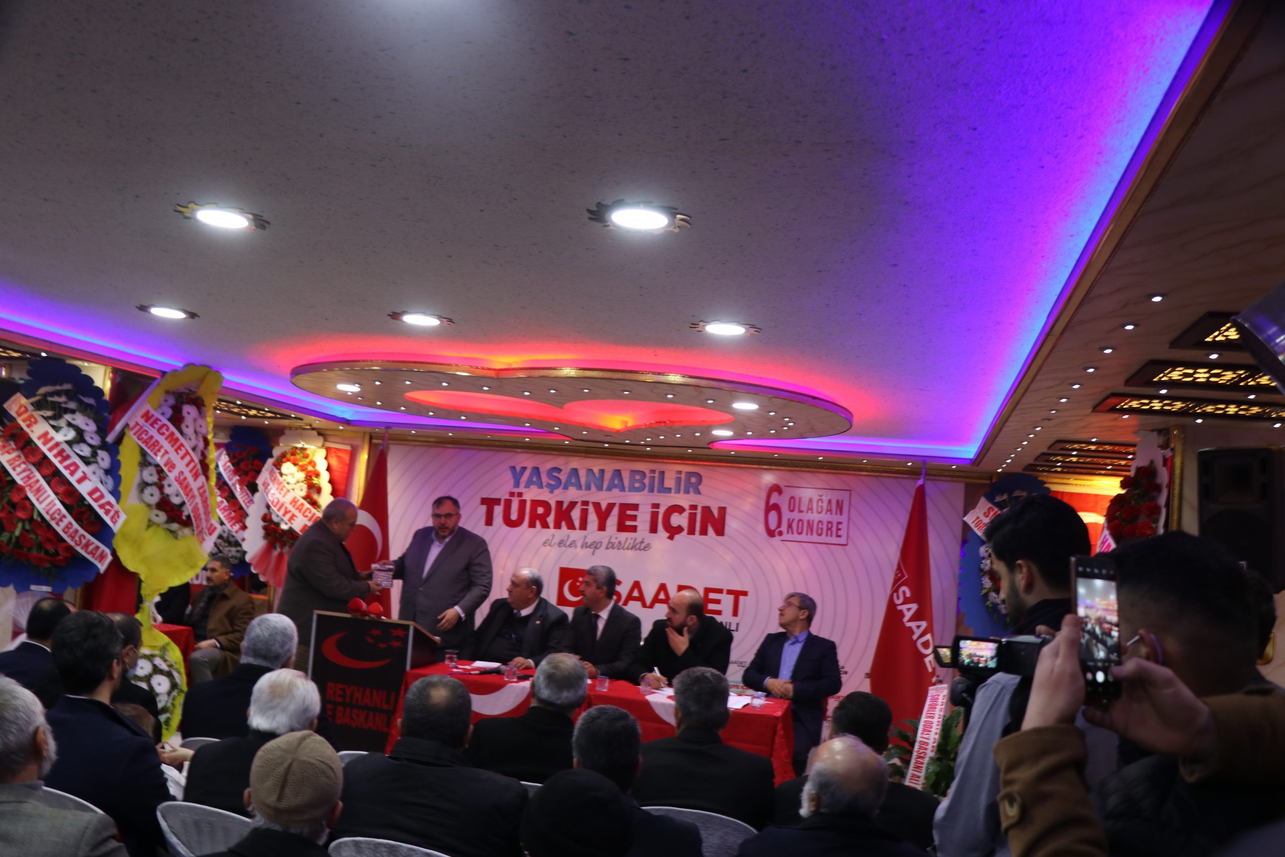 SAADET PARTİSİ REYHANLI KONGRESİ&rsquo;NE YOĞUN İLGİ