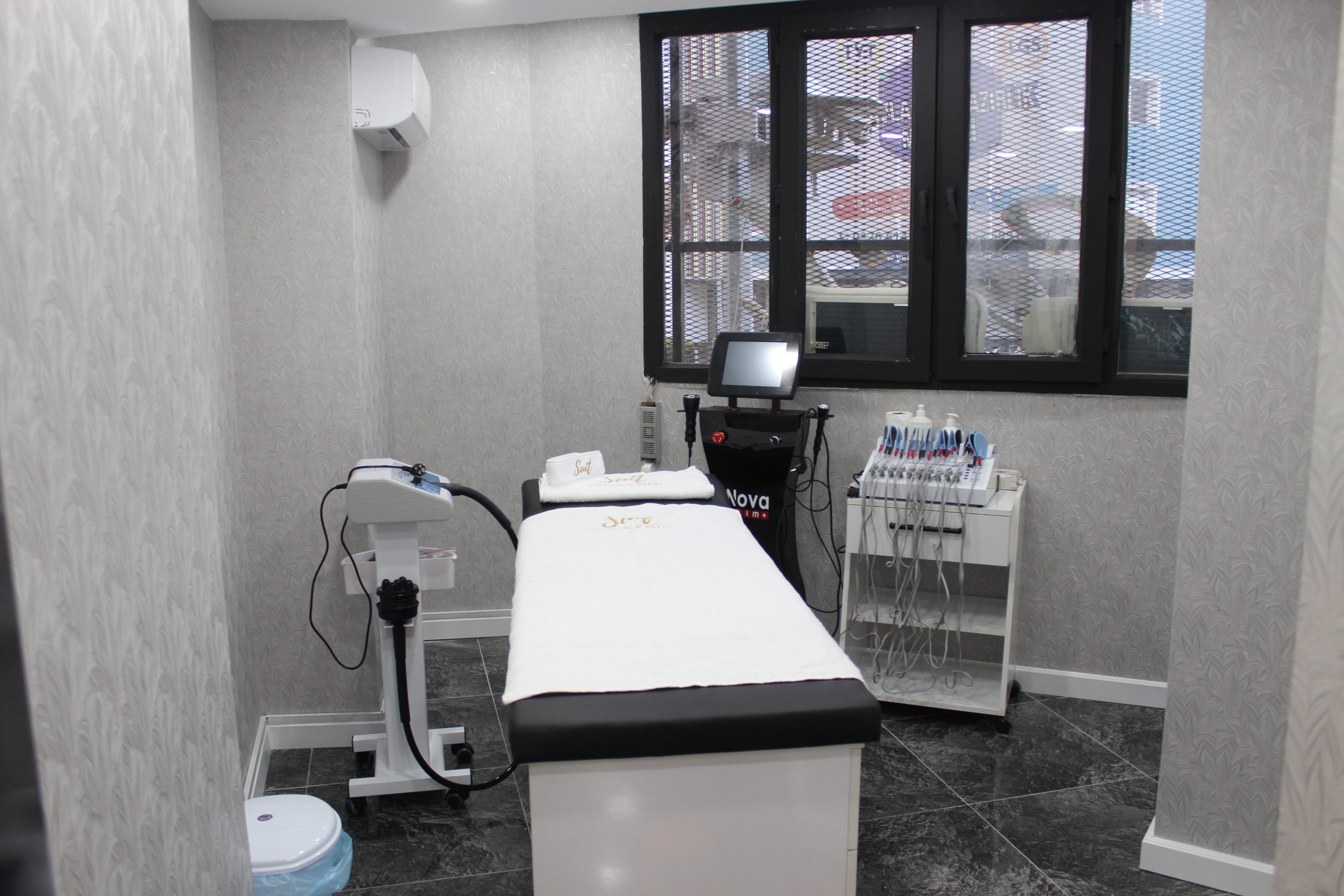 Suit G&uuml;zellik Merkezi Hizmetinizde