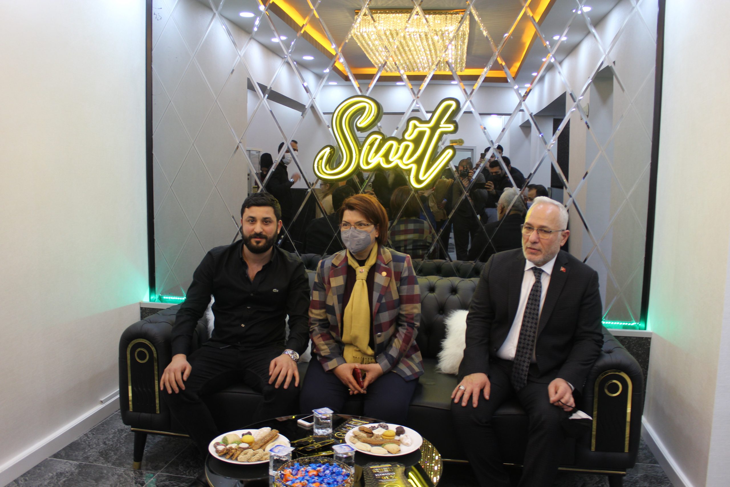 Suit G&uuml;zellik Merkezi Hizmetinizde