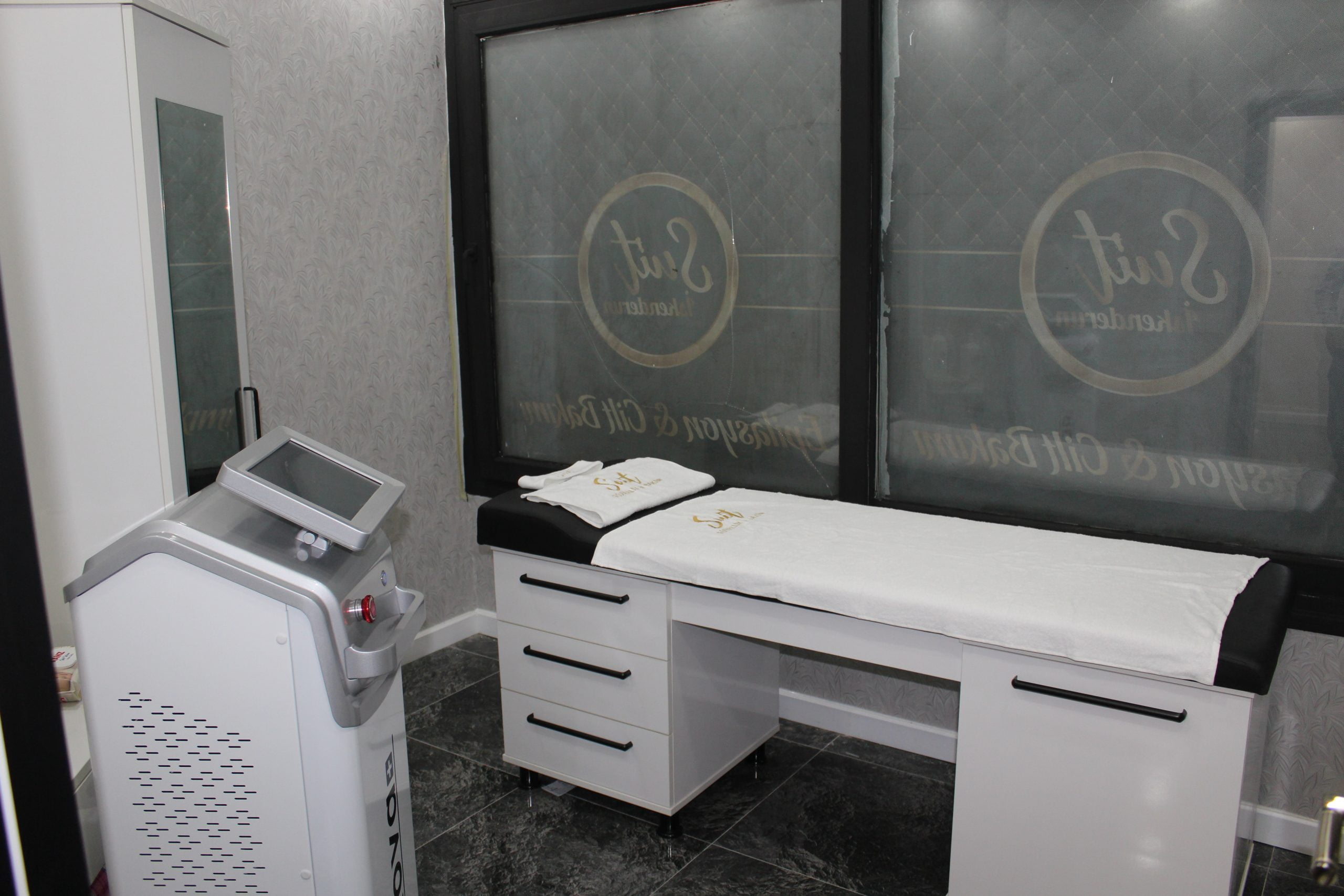 Suit G&uuml;zellik Merkezi Hizmetinizde