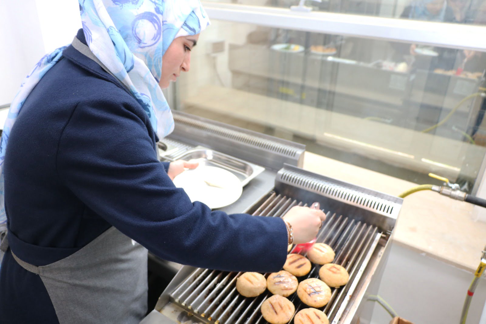 İSTE REKTÖRÜ DEPCİ, ULUSLARARASI ÖĞRENCİLERLE BİR  ARAYA GELDİ