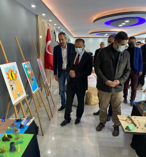 BİREY OKULLARI TARAFINDAN ÇANAKKALE TEMALI SERGİSİ YOĞUN İLGİ GÖRDÜ