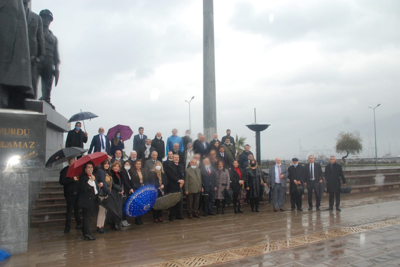 Muhasebeciler Haftası Yağmur’a rağmen Anıt Alanında Coşku ile Kutlandı