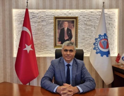 ÖZÇELİK-İŞ’TEN ÜYE VE AİLELERİNE YÖNELİK TEKNOLOJİ BAĞIMLIĞINA KARŞI EĞİTİM SEMİNERİ