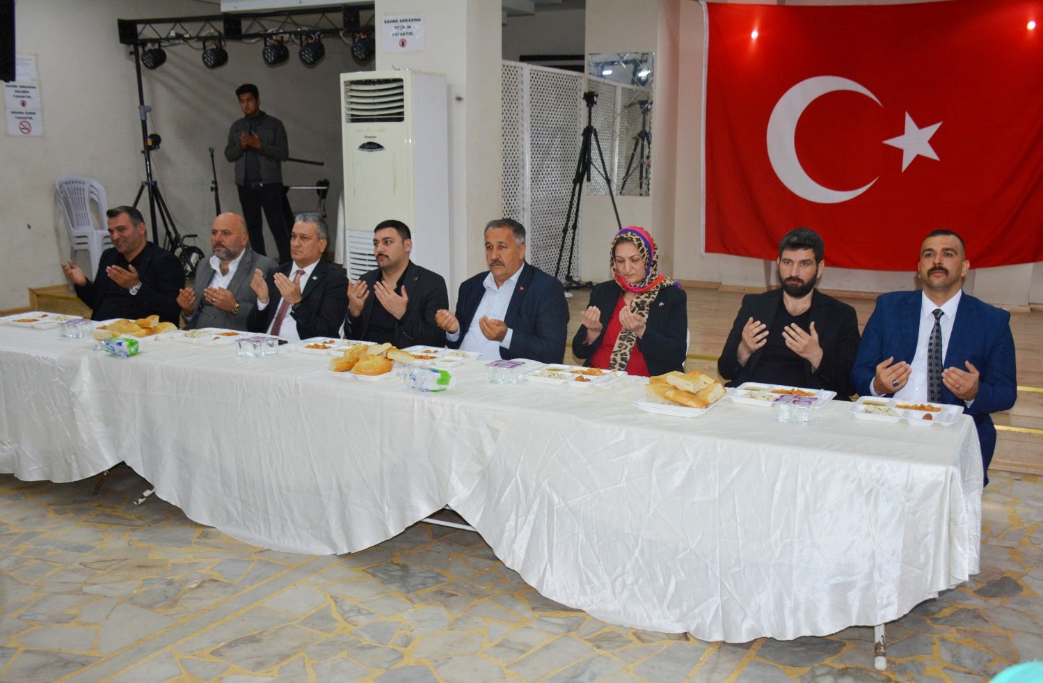 Belen Belediye Başkanı İbrahim Gül, Belen’de dikilen sancak, sonsuza dek dalgalanacak…