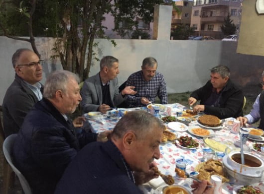 İskenderun Çerkes Derneği hemşehrileri ile iftarda buluştu