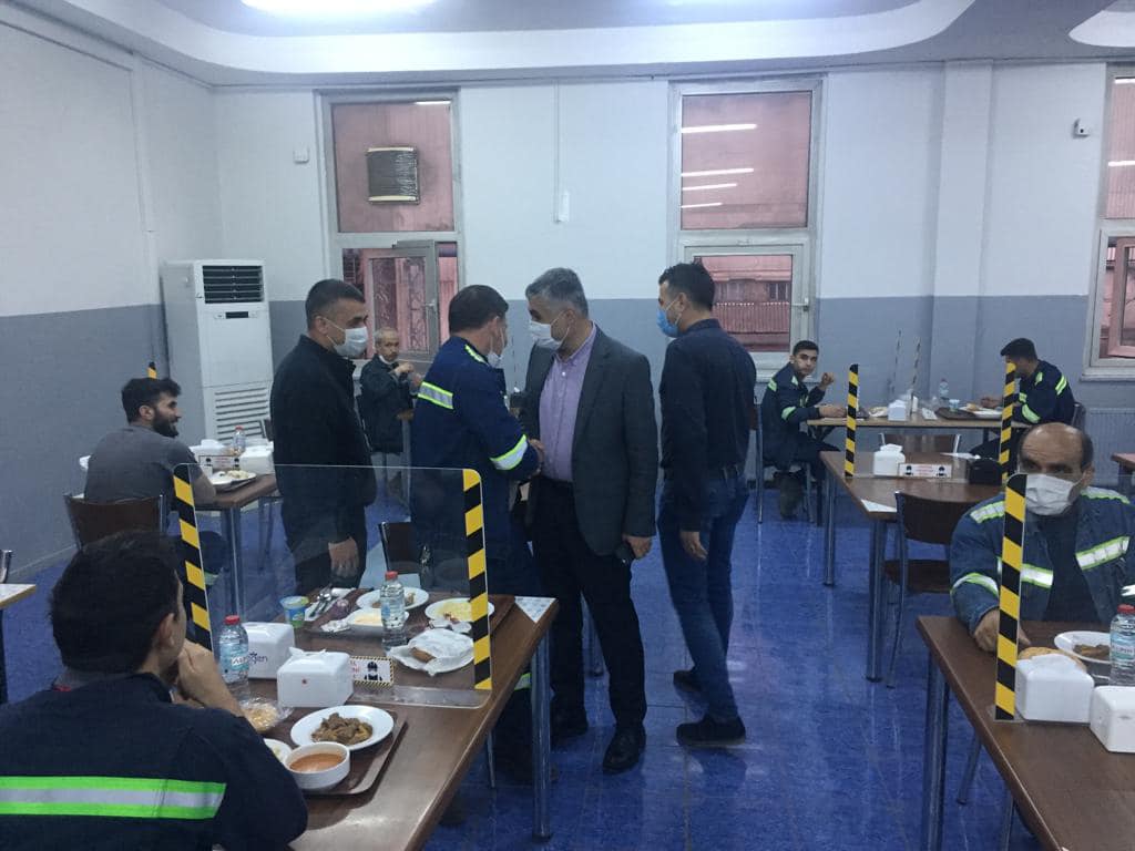 ÖZÇELİK-İŞENDİKASI ŞUBE YÖNETİMİ RAMAZAN AYINDA DA EMEKÇİLERİN YANINDA