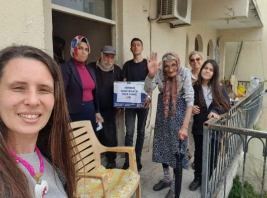 Rotary Mesleki ve Teknik Anadolu Lisesi “Ailelerimizle Buluşuyor Projesi’ Kapsamında İhtiyaç Sahibi Ailelere Gıda Yardımında Bulundu