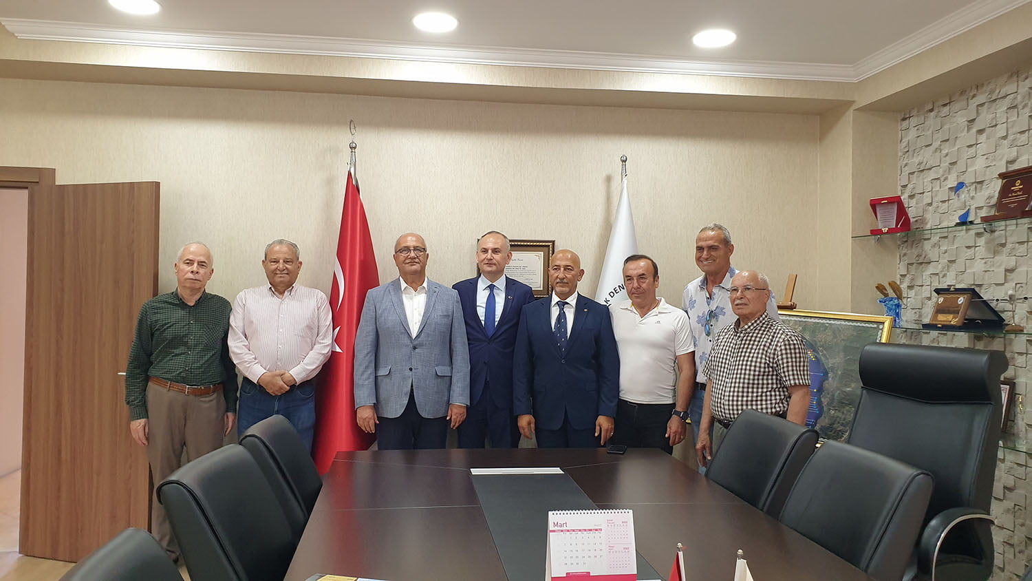 İSKENDERUN KAYMAKAM İSKENDER YÖNDEN’DEN VEDA ZİYARETİ