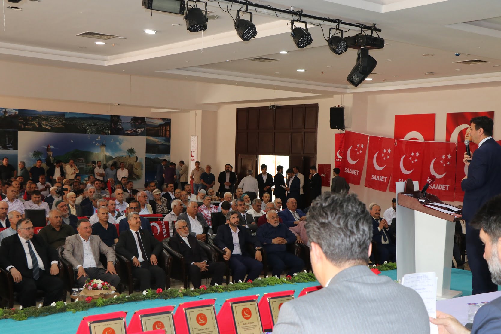 SAADET PARTİSİ HATAY KONGRESİ BÜYÜK BİR KATILIM VE COŞKUYLA GERÇEKLEŞTİ