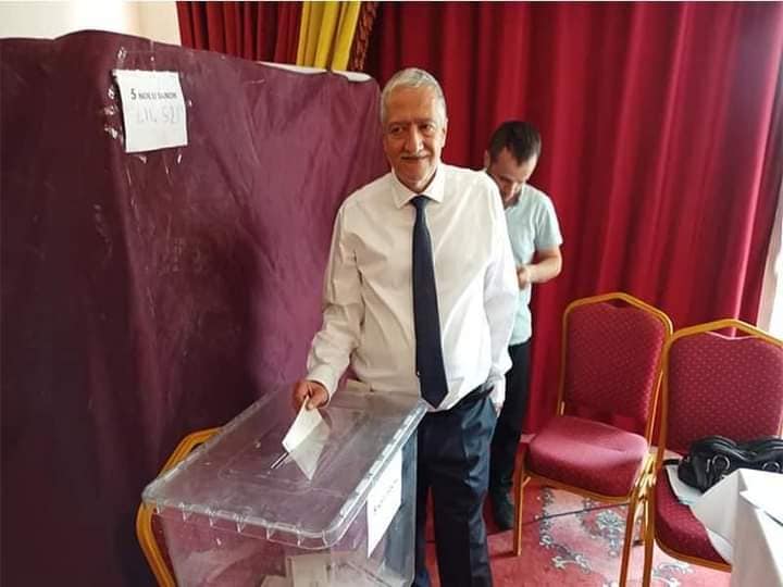 BAŞKAN ABDULKADİR TEKSÖZ GÜVEN TAZELEDİ