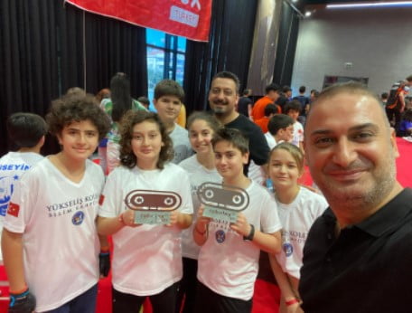 ROBO YÜKSELİŞ TAKIMI DÜNYA ŞAMPİYONASINDA