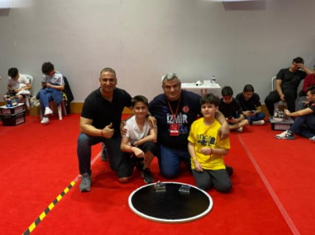 ROBO YÜKSELİŞ TAKIMI DÜNYA ŞAMPİYONASINDA