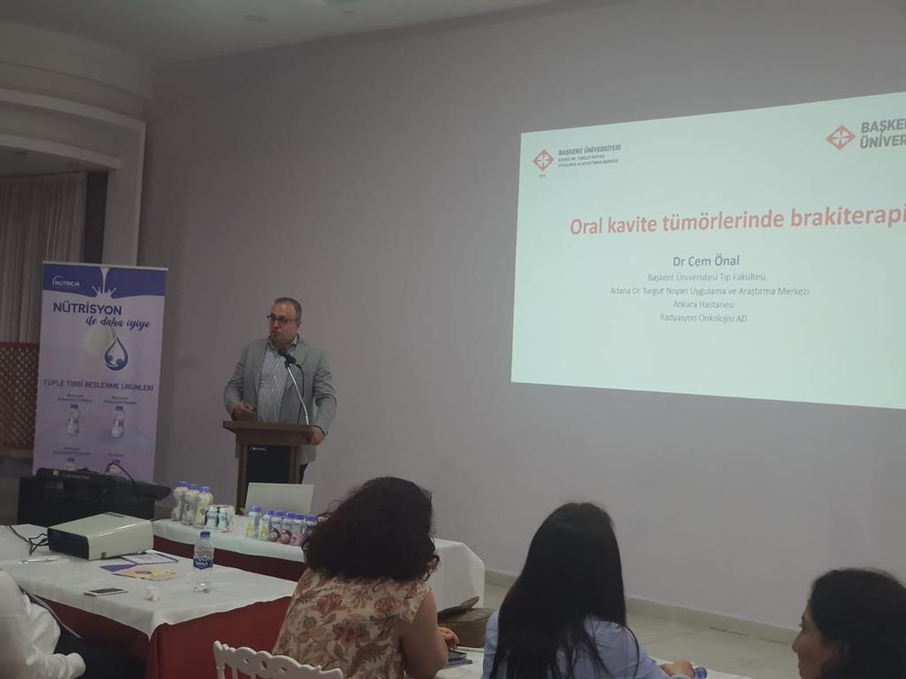 İSKENDERUN&#8217;DA AĞIZ BÖLGESİ KANSERLERİ KONUŞULDU