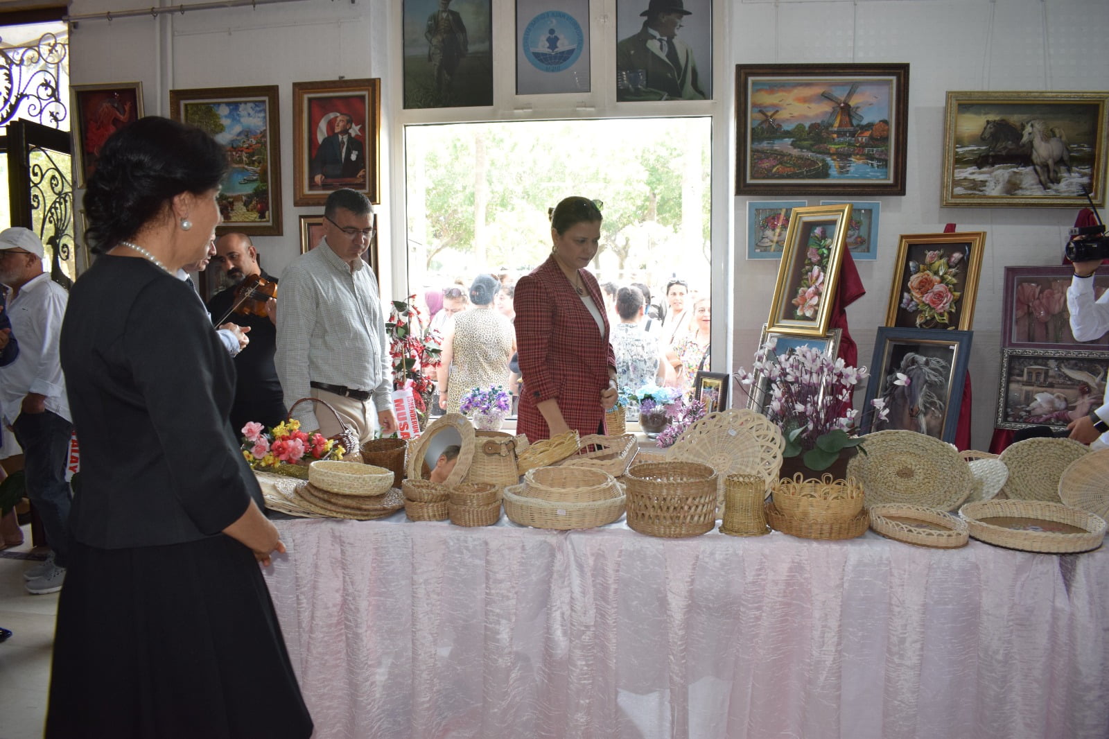 İSKENDERUN HATMEK’TE YIL SONU SERGİSİ