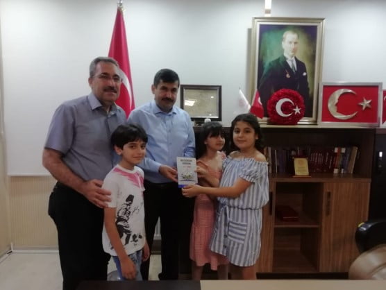 BEŞTEMMUZUN YAZARLARI KİTABLARINI TANITTI