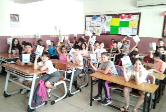 BEŞTEMMUZUN YAZARLARI KİTABLARINI TANITTI