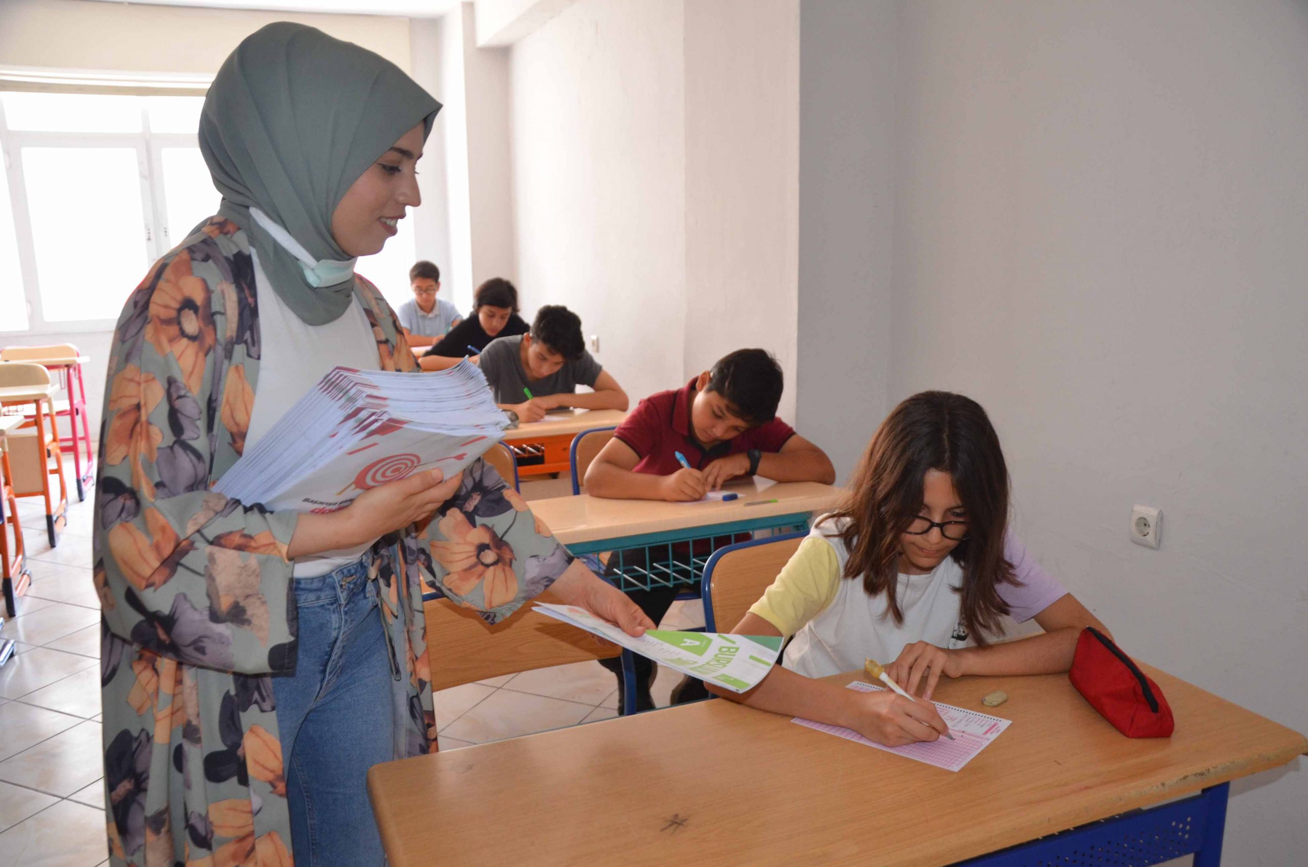 Birey Eğitim Kurumları Tarafından Denizcilerde Ücretsiz Deneme Sınavı Gerçekleştirildi