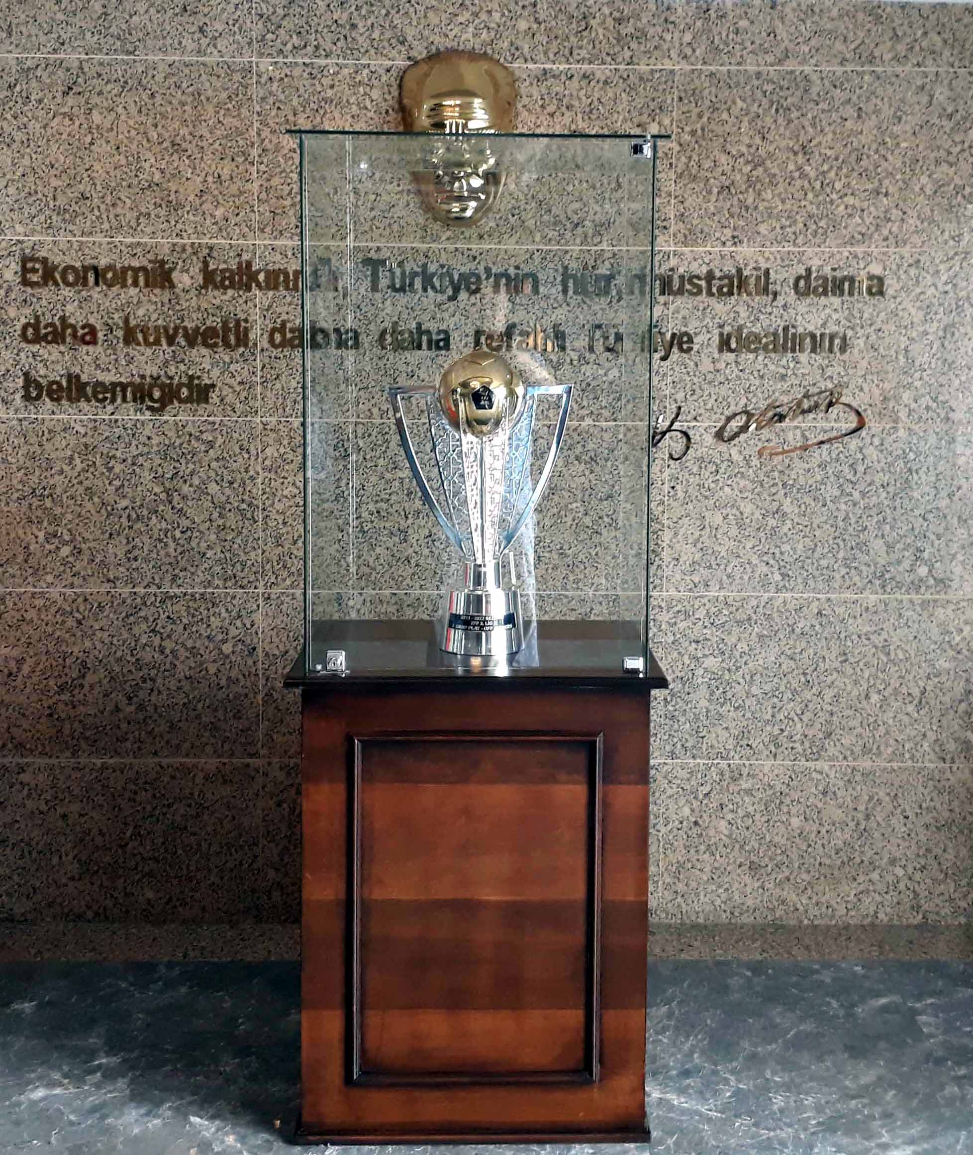 ŞAMPİYONLUK KUPASI İTSO’DA