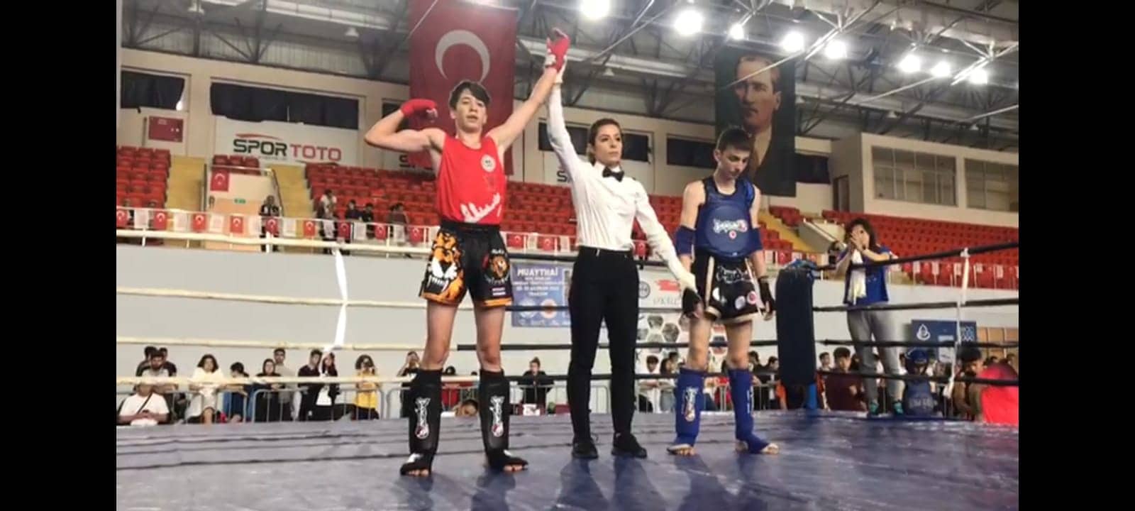 İTSO ANADOLU LİSESİ ÖĞRENCİSİ ŞAMPİYON OLDU