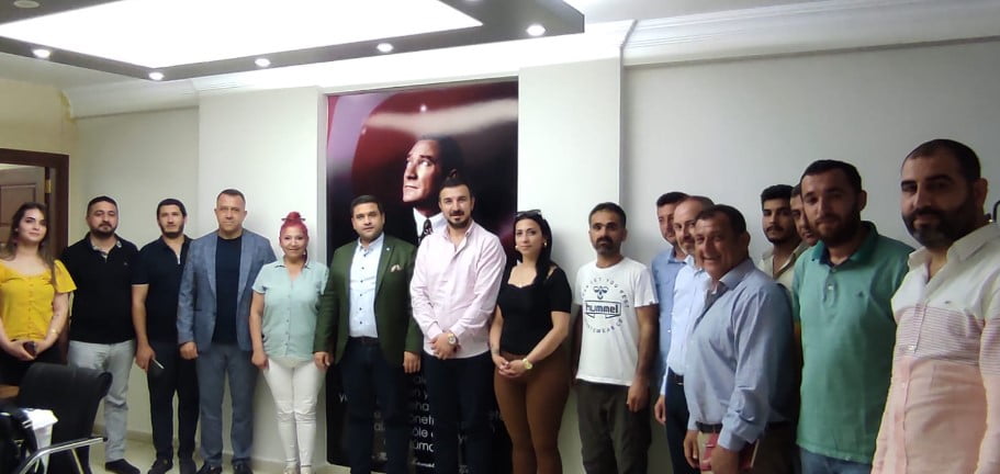 Hatay Gazeteciler Cemiyeti İskenderun Temsilciliğinden DEVA Partisi İskenderun İlçe Başkanlığına ziyaret