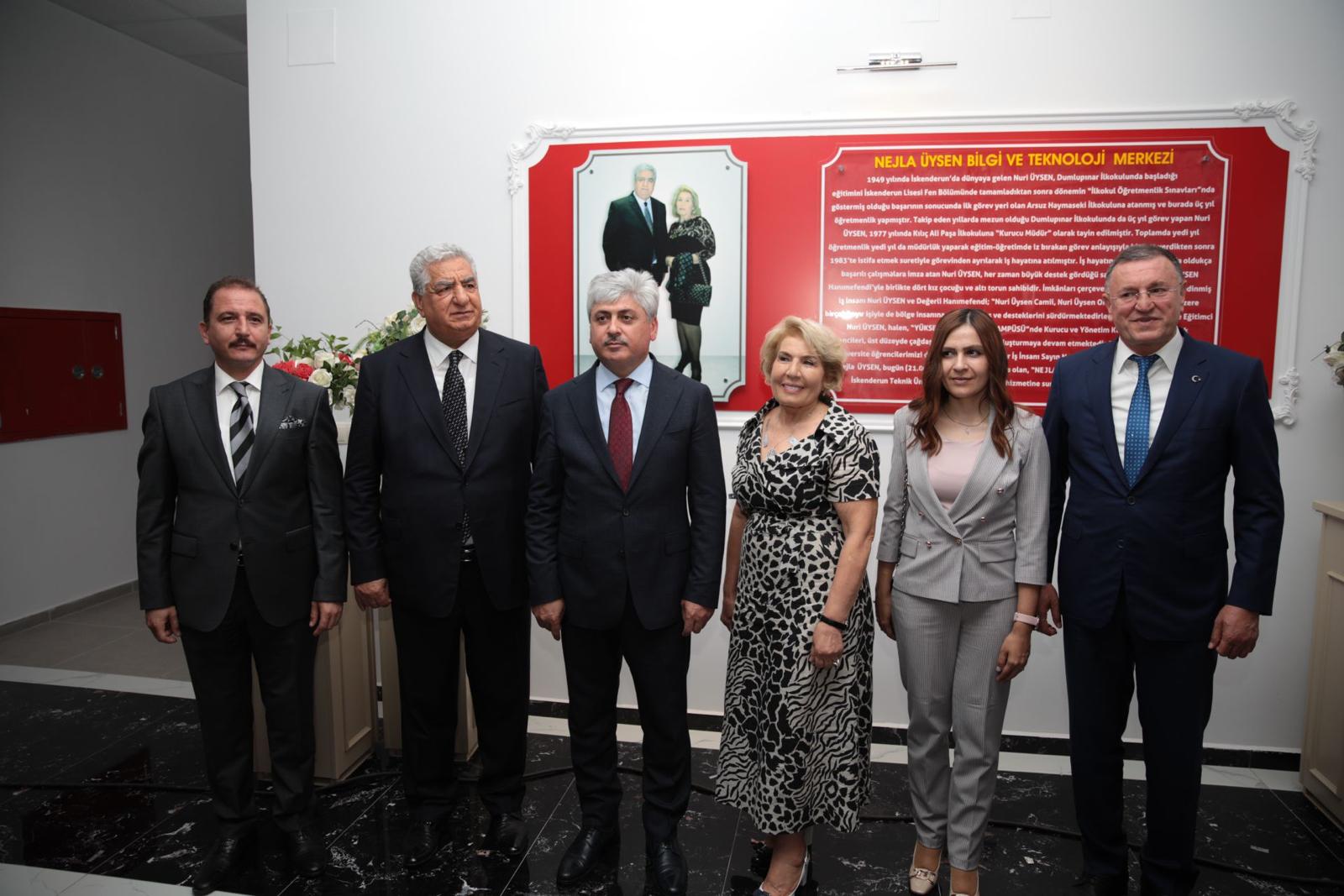 NEJLA ÜYSEN BİLGİ TEKNOLOJİLERİ MERKEZİ AÇILDI