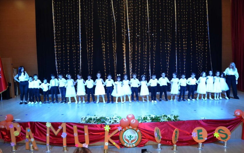 Pamuk Okul Öncesi Eğitim Kurumlarında 15. Mezuniyet Coşkusu Yaşandı