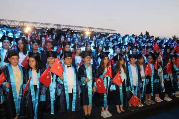 YÜKSELİŞ KOLEJİ TARAFINDAN DÜZENLENEN MEZUNİYET TÖRENİ GÖRKEMLİ GEÇTİ