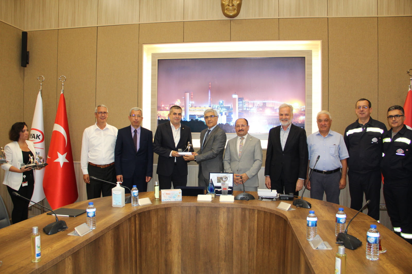 İTSO’dan İSDEMİR’e Tebrik Plaketi