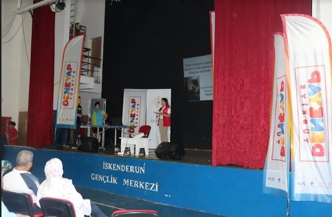 İskenderun Gençlik Merkezi Deneyap Atölyesi İlk Proje Şenliğini Gerçekleştirdi