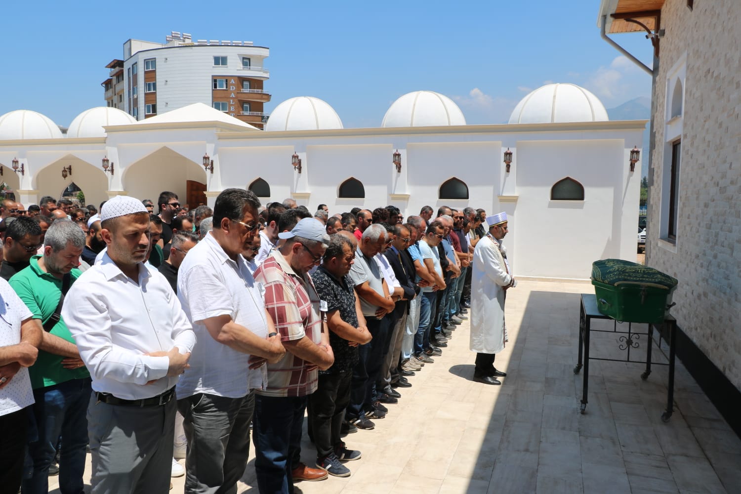 İSTE&#8217;Lİ AKADEMİSYEN SON YOLCULUĞUNA UĞURLANDI