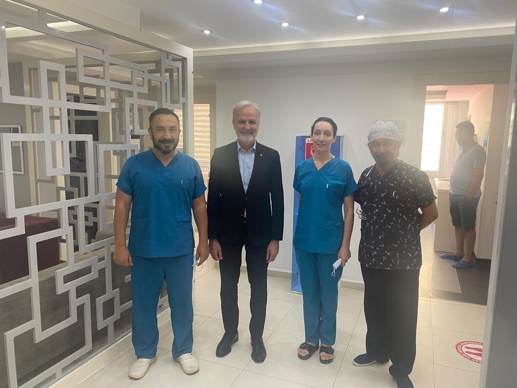 İTSO Başkanı Yılmaz, Diş D&uuml;nyasını Ziyaret Etti
