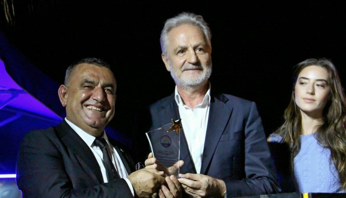 ARİAD İTSO&rsquo;ya Eğitime Verdiği Destekten Dolayı Plaket Takdim Etti