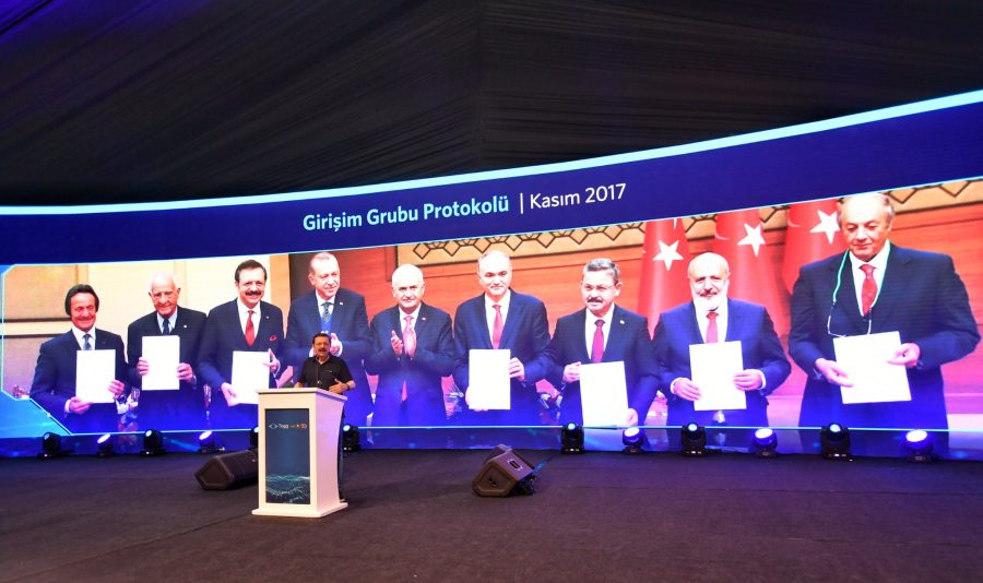 İTSO Başkanı Yılmaz, TOGG Gemlik Tesislerinde İncelemelerde Bulundu
