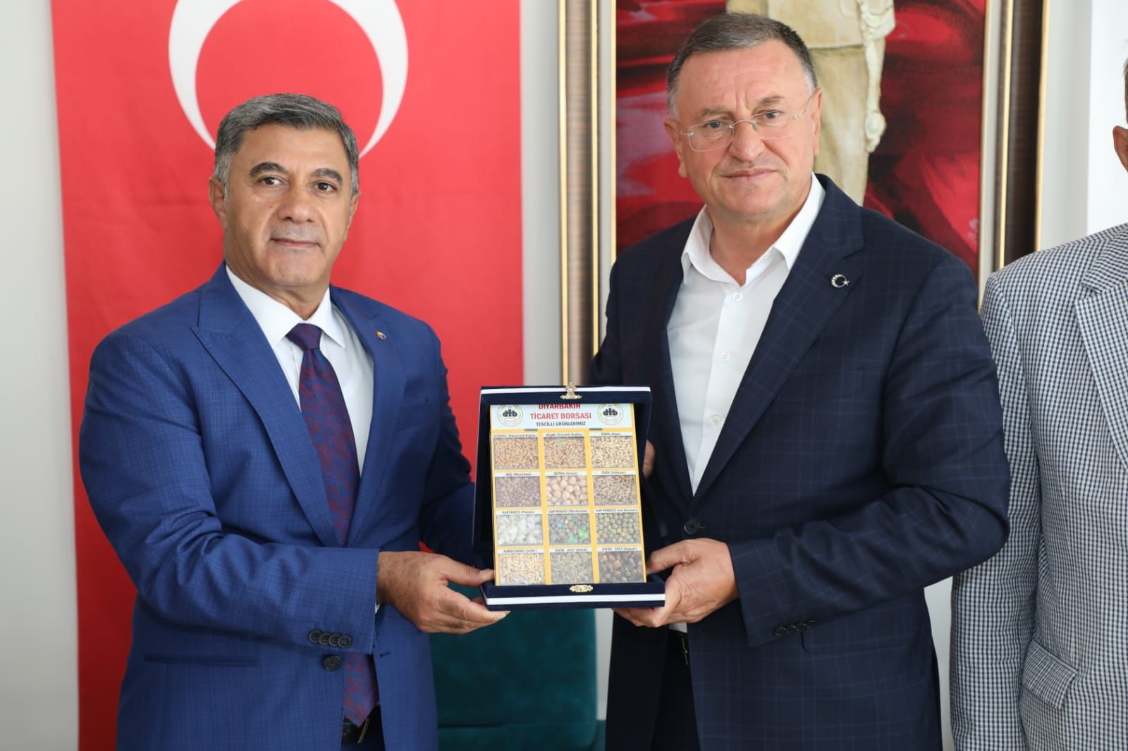 HATAY LEZZETLERİ DİYARBAKIR’IN ONUR KONUĞU OLUYOR