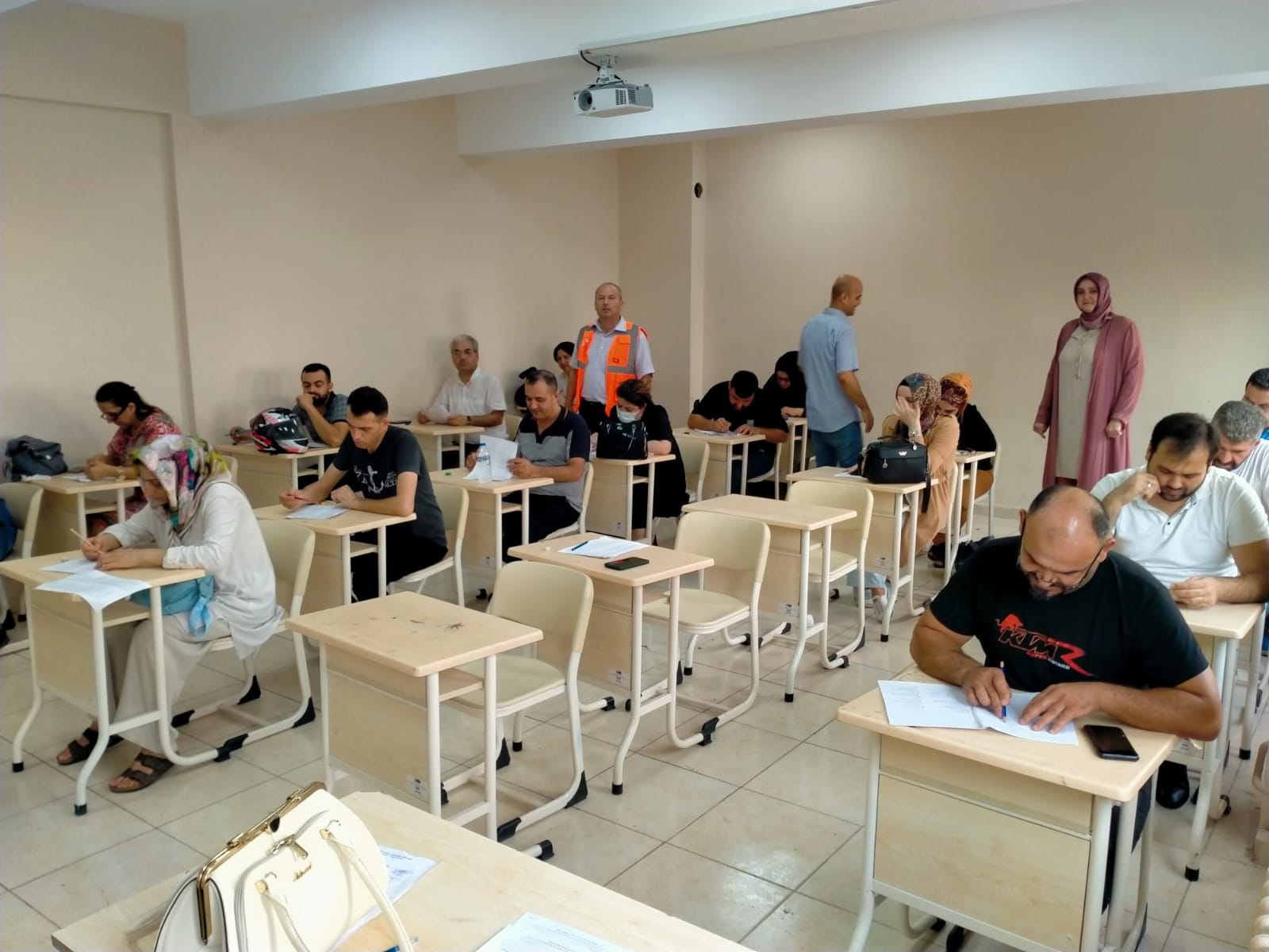 İSKENDERUN MESLEKİ EĞİTİM MERKEZİNDE BAŞARI &Ouml;YK&Uuml;S&Uuml;….