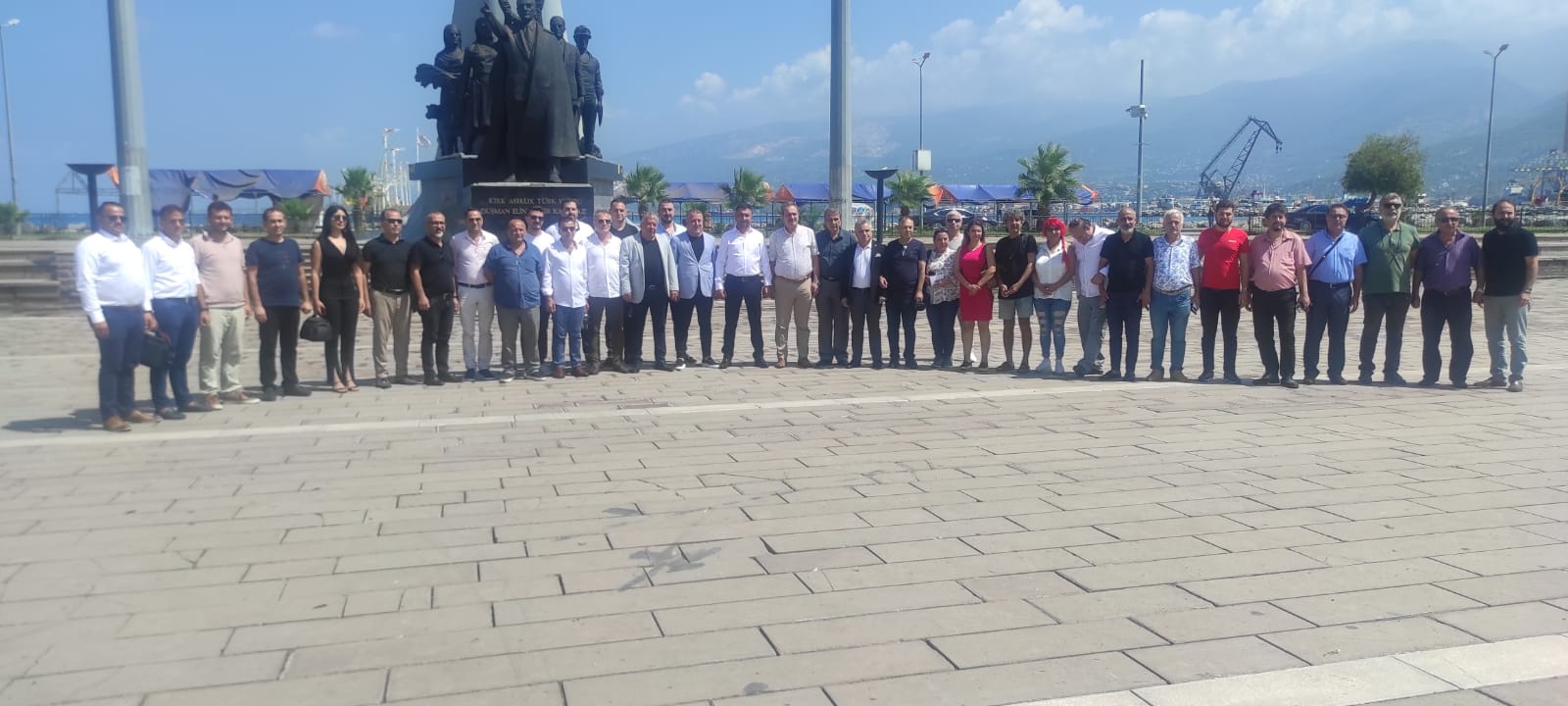 Serdar &Ouml;zyurt İskenderun Basını ile kahvaltıda biraraya geldi