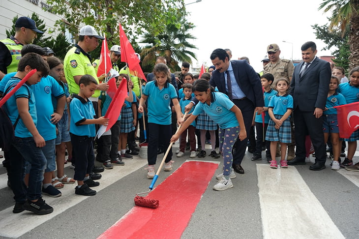 YAYA GEÇİTLERİ KIRMIZI ÇİZGİMİZDİR