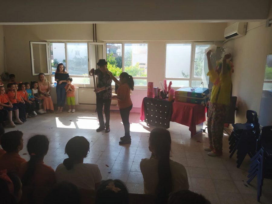 İSKENDERUN ALİ TEKTEN İLKOKULU VE ORTAOKULU’NDAN YENİ EĞİTİM &Ouml;ĞRETİM YILINA MUTLU VE GURURLU BAŞLANGI&Ccedil;