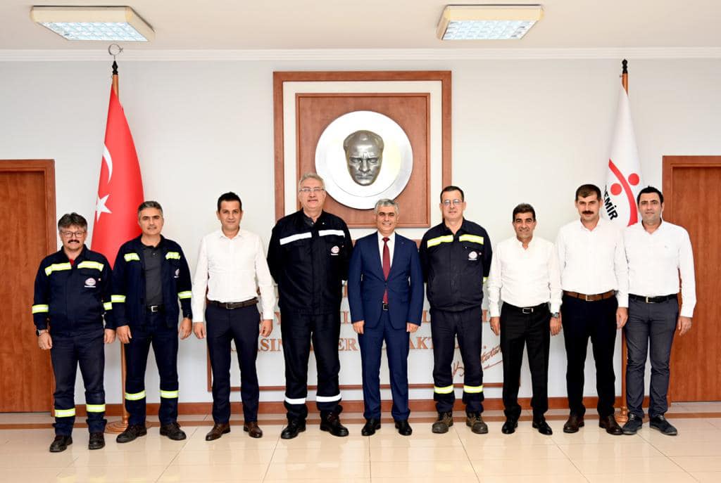 &Ouml;z&ccedil;elik İş Sendikası Y&ouml;netiminden Genel M&uuml;d&uuml;r Oral&rsquo;a &lsquo;Hayırlı Olsun&rsquo; Ziyareti