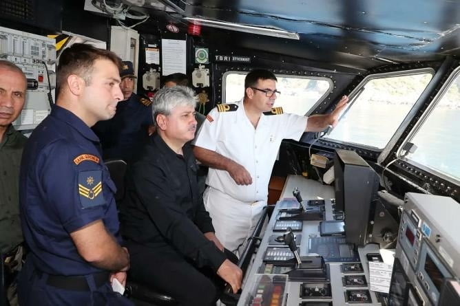 Vali Doğan’dan Mavi Vatan turu…