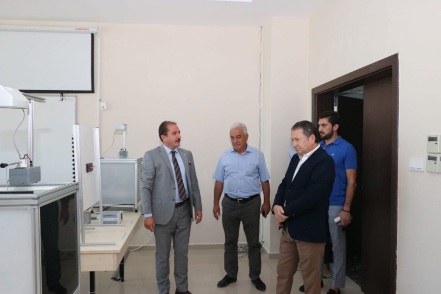 Rekt&ouml;r depci, Mustafa Baştuğ&rsquo;u misafir etti